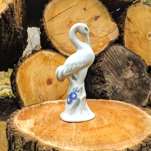 Vintage porcelain Crane figurine / Bird egret Porcelain / Crane figurine / Polonnoe /