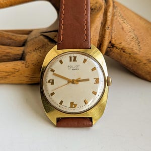 Montre mécanique vintage Poljot : URSS, 17 rubis, boîtier doré