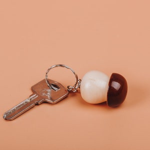 Wooden Keychain Mushroom / Ukraine sellers / Mushroom Keychain / Mushroom keyring / Wooden keychain / handcrafted wooden keychain