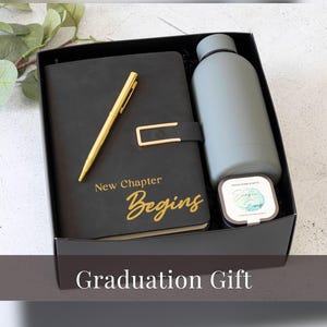 Coffret de remise des diplômes, Cadeau de félicitations, Diplôme universitaire, Cadeau pour diplômé, Cadeau personnalisé, Coffret de remise des diplômes, Promotion 2025, Trousse de soins
