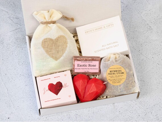 Galentines Day Gift Box, Valentine's Day Gift for Her, Spa Box for Woman, Hygge Gift Box, Thinking of you, Care Package for Her, Cozy Gift X