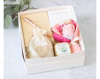 Graduation Gift Box, Congratulations Gift, College Graduation, Grad Gift, Personalized Gift, Graduation Box, Class Of 2025, Care Package