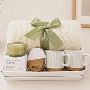 Realtor Closing Gift Basket, Housewarming Gift, Realtor Custom Logo, Personalized Gift for Clients, Realtor Gift for Sellers, for Buyers