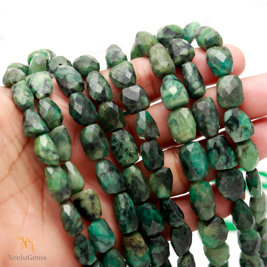 AAA+ Green Emerald Faceted Nugget Beads,natural Emerald Briolette