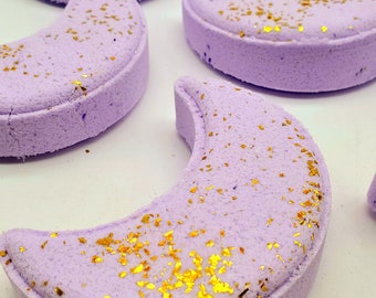 Wholesale: (10) 3.5 oz Crescent Shower Steamers sprinkled with Biodegradable Skin Friendly Glitter