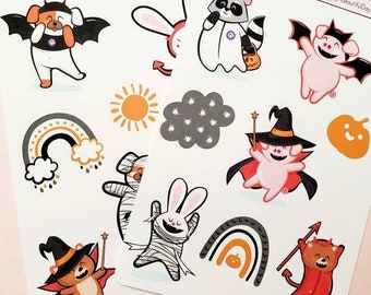 Cute Halloween bujo planner stickers // cute animals dressed up