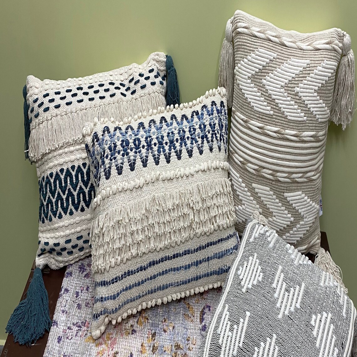 Woven Cotton Lumbar Pillow w/Tassels