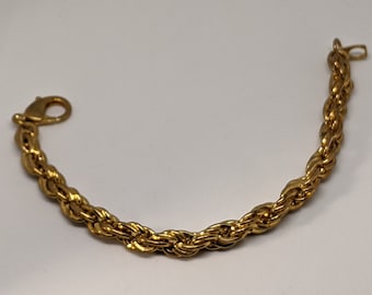 Golden chain bracelet