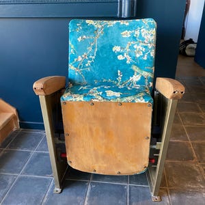 A Corner of Cinema at Home: “VINCENT”, Bring a vintage cinema atmosphere to your interior.