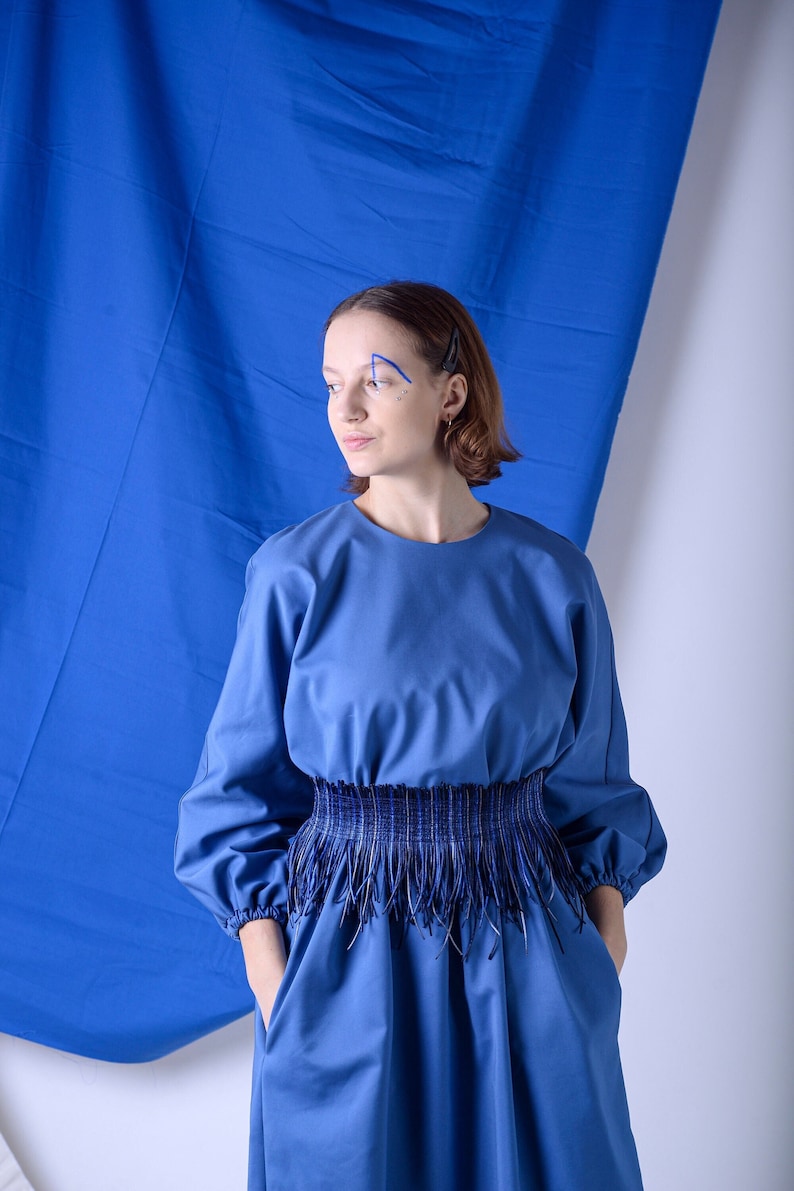 Handmade Navy Blue Corset Belt, designed for comfort and style. Perfect for plus size, this high-waist obi belt features a unique fringe texture. Ideal for boho fashion lovers, it’s a versatile waist cincher and a thoughtful gift for women.