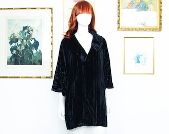 Vintage 1960s Black Velvet Kimono Jacket With Collar Size M