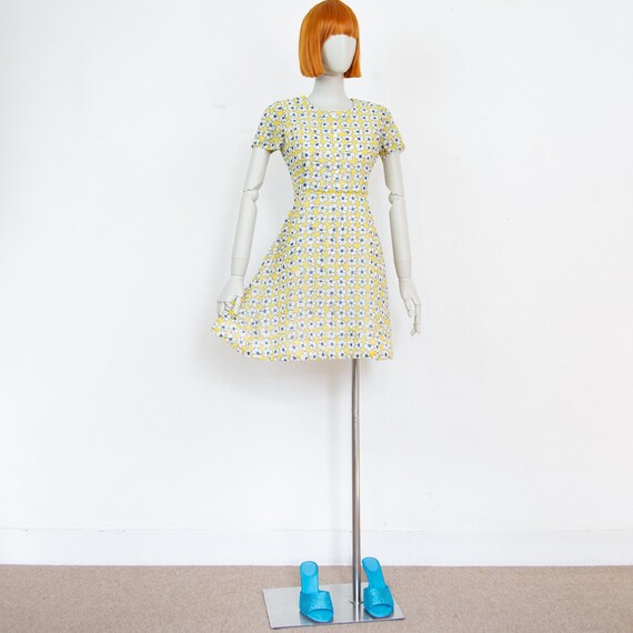 Vintage 70s White Yellow Blue Floral Mini Dress S… - image 1