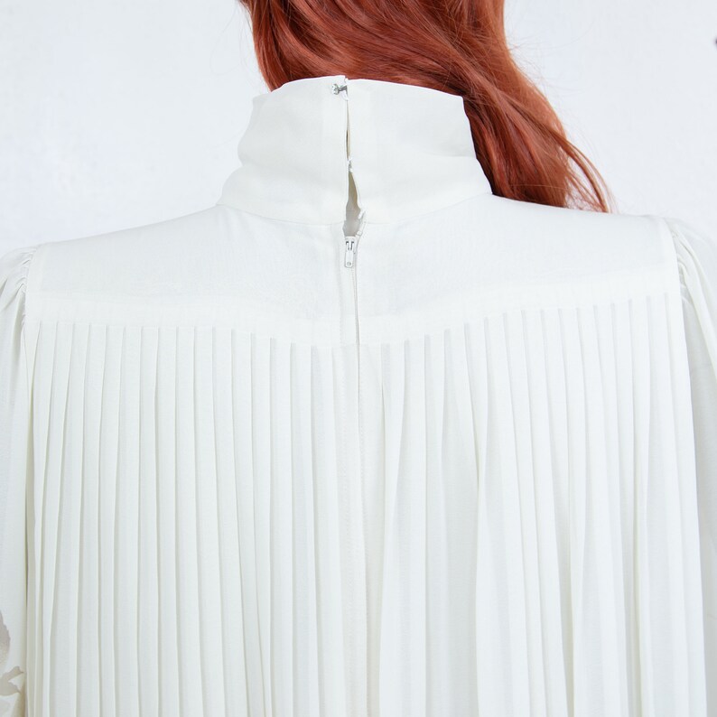 Nike Leopard Print Sweatshirt | Leopard print sweatshirt, Printed sweatshirts, Leopard nikes