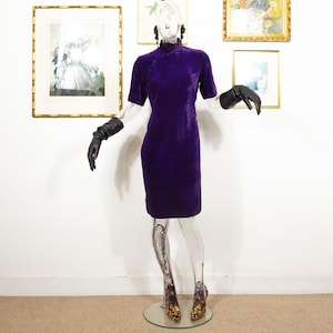 Vintage 1960s Purple Velvet Mandarin Collar Cheongsam Dress Short Sleeves Size M UK 12