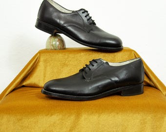 Vintage 1990s schwarzes Leder Mann formelle Schuhe mit Schnürsenkeln Größe UK 7 EU 41