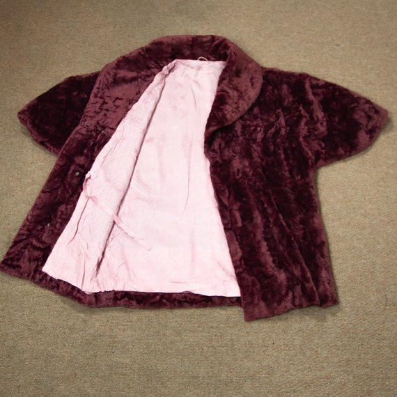 Vintage 60s Dark Pink Red Faux Fur Kimono Coat Bi… - image 8