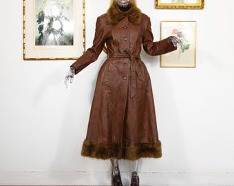 Vintage 1970s Brown Leather Belted Coat Faux Fur Collar Size Small UK 8