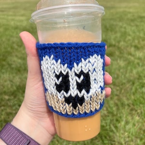 Speedy Blue Hedgehog Knit Coffee Sleeve
