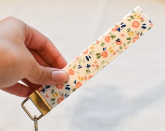 Floral Fabric Key Fob: Handmade Cotton Wristlet Keychain