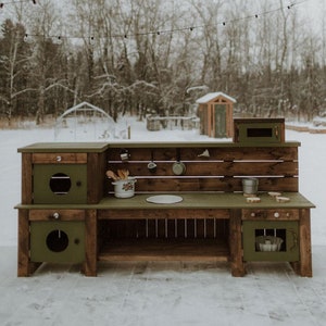 Maple - Deluxe Kids Mud Kitchen DIY Building Guide