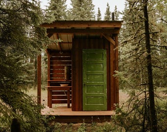 Jack Pine - 6’ x 8’ Off-Grid Outhouse Building Guide