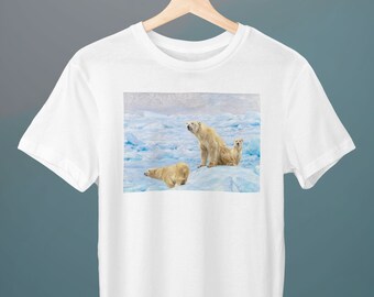 Three Polar Bears, Richard Friese Painting, Unisex T-Shirt, Art T-Shirt, Bear Lover, Naturalism, Gift for Her, Gift for Him, Art Lover Gift