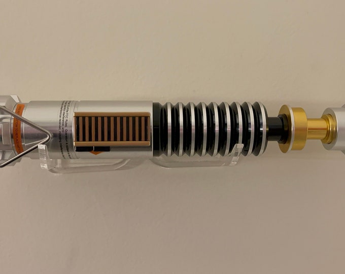 Almost Invisible horizontal Hilt Wand display
