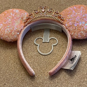 Mickey Ear Wall Displays 5 and 10 packs - Glittered colors available