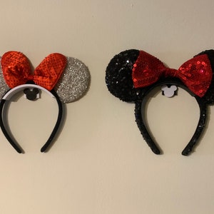this is how thedisney ear holders look on display