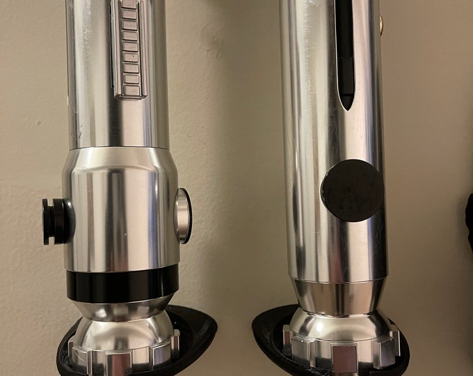 Lightsaber wall mount Vertical mount