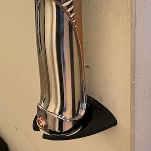 Lightsaber wall mount Vertical mount
