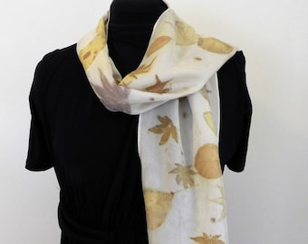 Eco print silk scarf. Leaf print scarf. Hand printed scarf. Luxury scarf, Botanical print scarf. Autumn. Natural dyes.