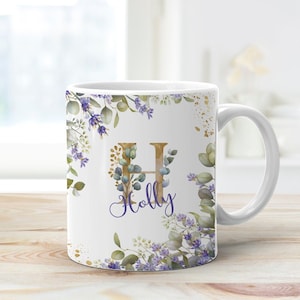 Caneca de cerâmica personalizada com letras - Flores de lavanda, caneca floral personalizada