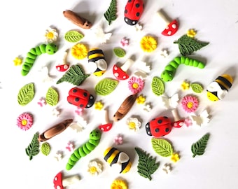 Personalised Insect Garden Cake Topper Kit For Birthday Cake with Fondant Ladybirds, Caterpillars, Snails, Bees, Toadstools and Flowers