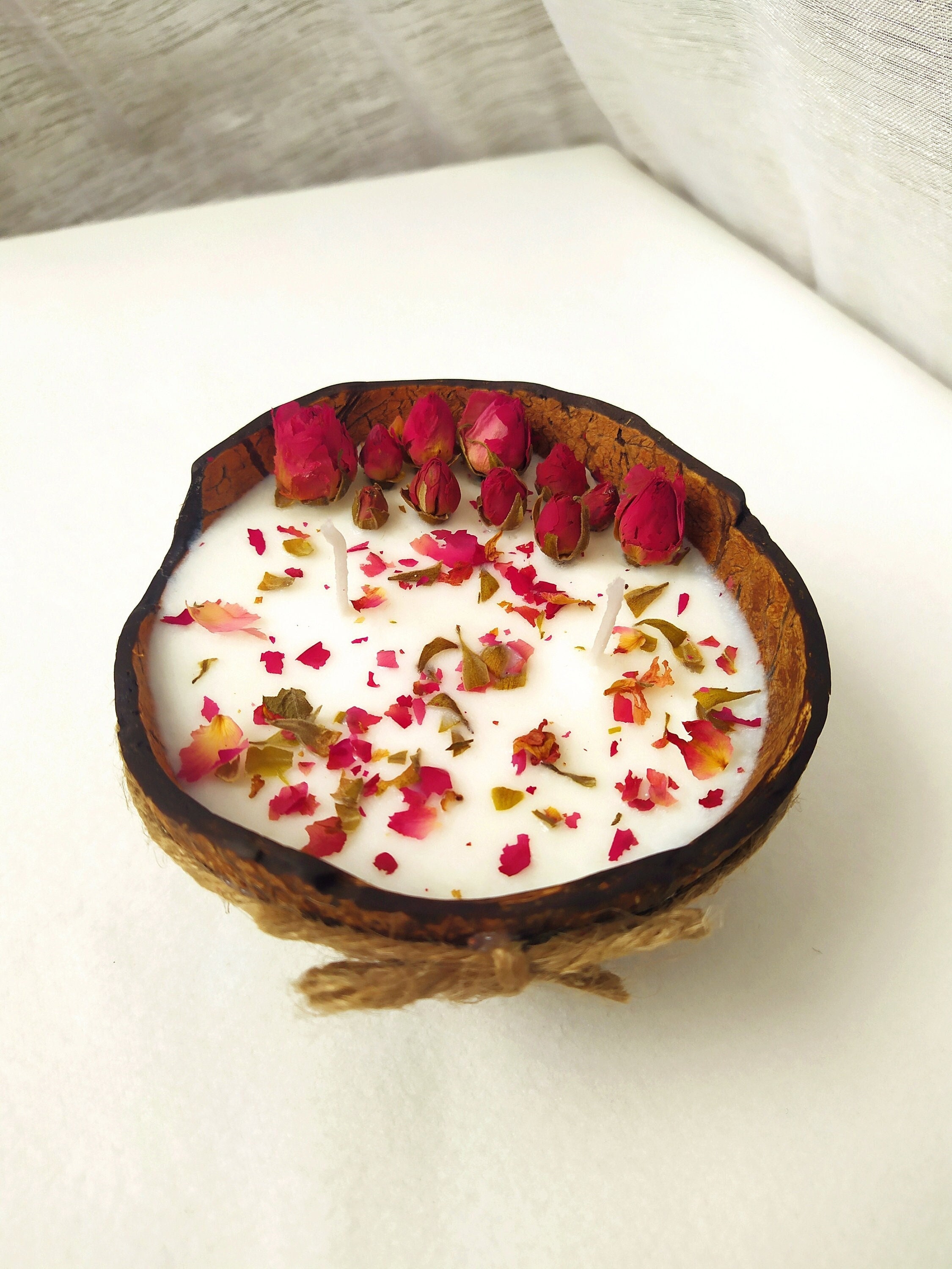 Bougie Noix de Coco & Roses Séchées