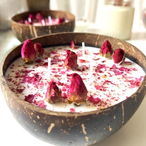 KOKOSKAARS || Kokosnoot & gedroogde rozenkaars || Kokoskaars met gedroogde rozen