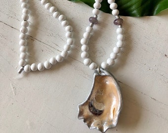 White and Purple Beaded Oyster Shell Necklace