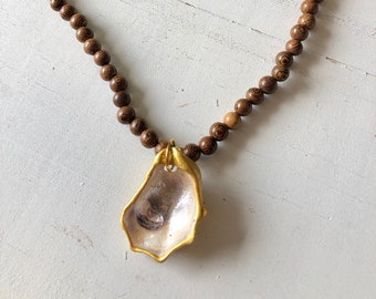 Wooden Bead Oyster Shell Necklace