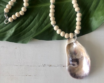 Natural Wood Beaded Oyster Shell Necklace
