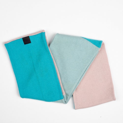 Store Teal and Baby Pink - Pure Cashmere Infinity Scarf, Loop Scarf, London Infinity Scarf