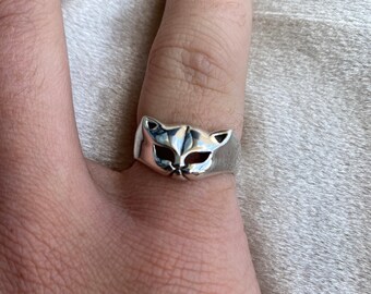 cat face ring