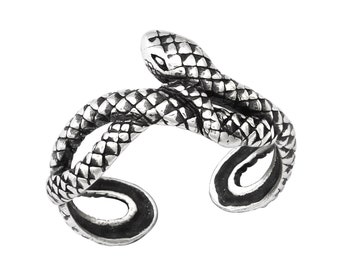 .925 Sterling Silver Antiqued Snake Toe Ring .925 Sterling Silver Antiqued Snake Toe Ring