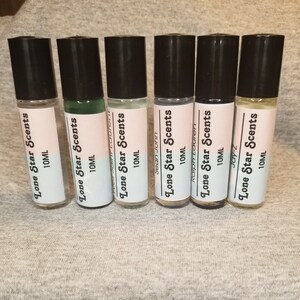 Chanel roller perfume top