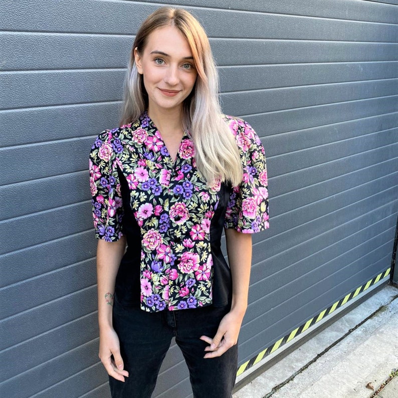Vintage Womens 80s Black Flower Print Colorful Puff Sleeve Blouse