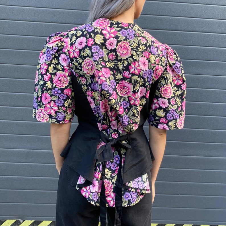 Vintage Womens 80s Black Flower Print Colorful Puff Sleeve Blouse