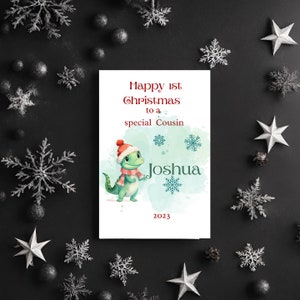Carte de Noël personnalisée, représentant un mignon dinosaure, personnalisez à qui vous l'envoyez, fils, petit-fils, frère, neveu, cousin