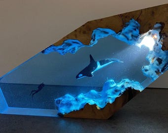 Handmade Killer Whale Scub Diver Epoxy Resin Night Light,Personalized Orca Wood Epoxy Resin Lamp,Birthday Gifts,Valentine Gifts,Custom Lamp