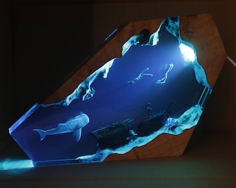 Scuba Diver Resin Night Night Light, Wood Night Light, Handmade Diver Whale Shark Lamp, Birthday Gifts, Valentine's Day Gift, Christmas Gift