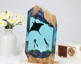 Manta Rays Scuba Divers Night light,Diver Epoxy Resin Light,Personalized Epoxy Art Wooden Light,Custom Halloween Decoration, Christmas Gifts