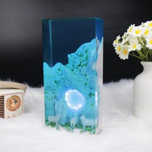 Jesus Night Lamp, Christmas Resin Light, Easter Gift,Christmas Day Gift, Christmas Night Light Gift for Friend,Big Jesus Resin Lamp for Him Jesus Shepherds